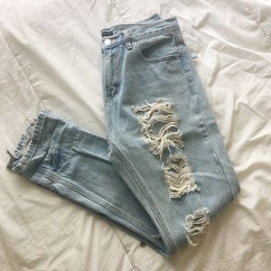 Brandy Melville distressed jeans